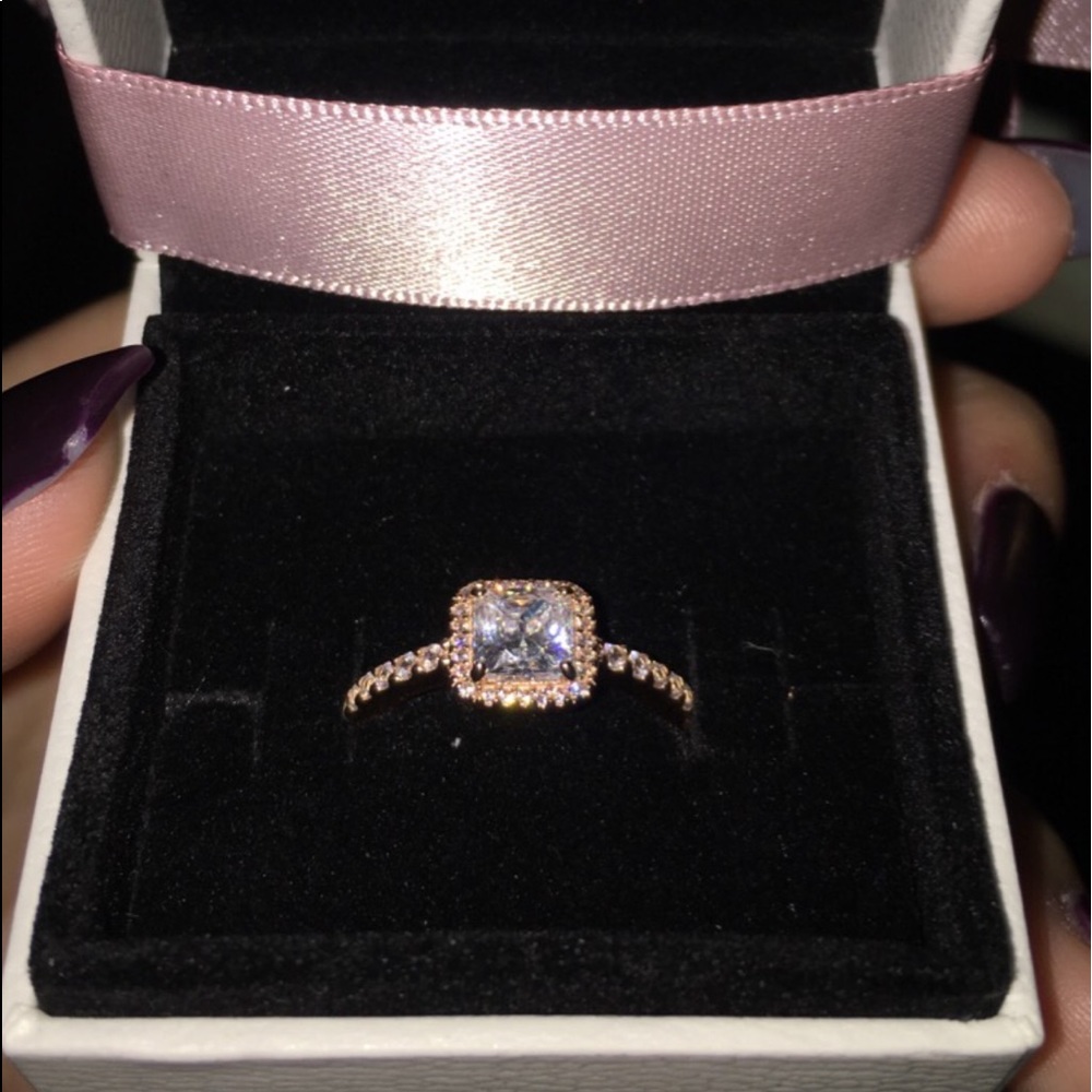Pandora ring, timeless elegance